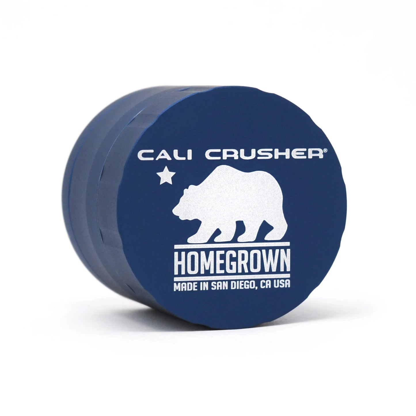 Santa Cruz Shredder 4 piece grinder black, aluminum herb grinder with magnetic lid and kief catcher